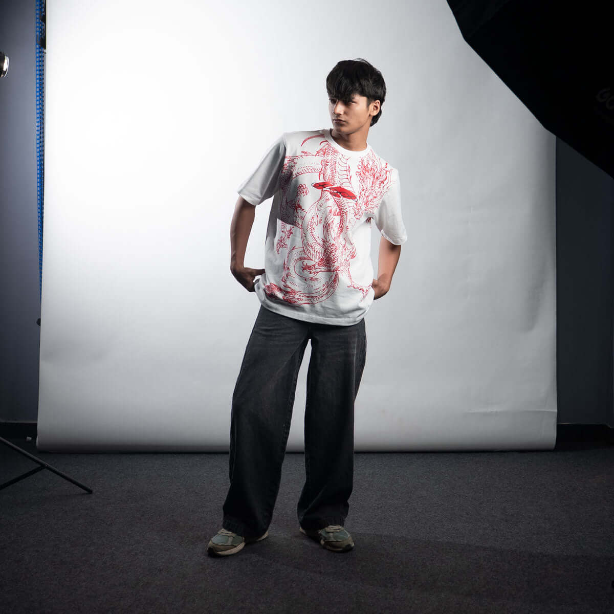 DRAGON TEE